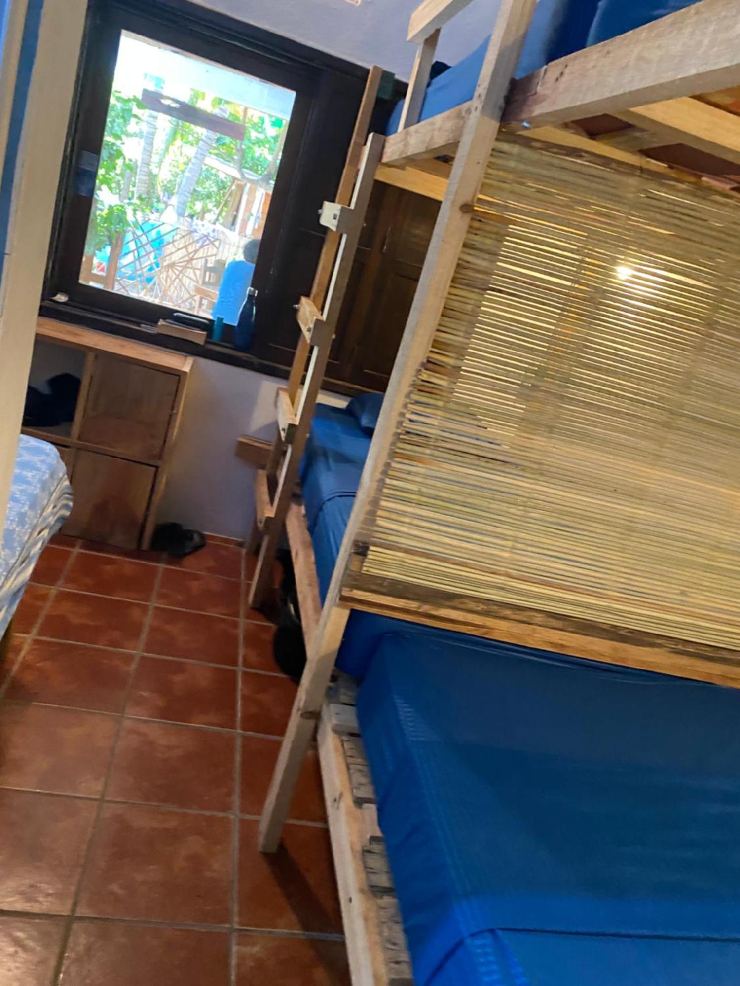 Hostal Mar De Fondo Zipolite Exterior photo